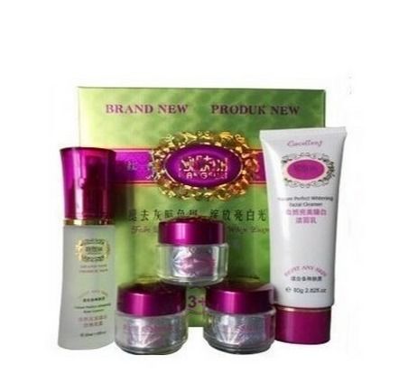 靓肤丽化妆品 视觉营销双翼——产品与店铺的视觉美学